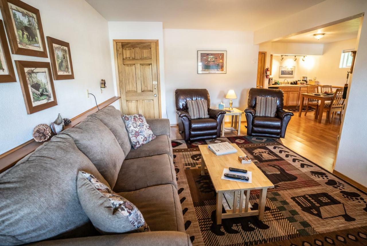 Bears Den Alaska Lodging ซูเวิร์ด ภายนอก รูปภาพ