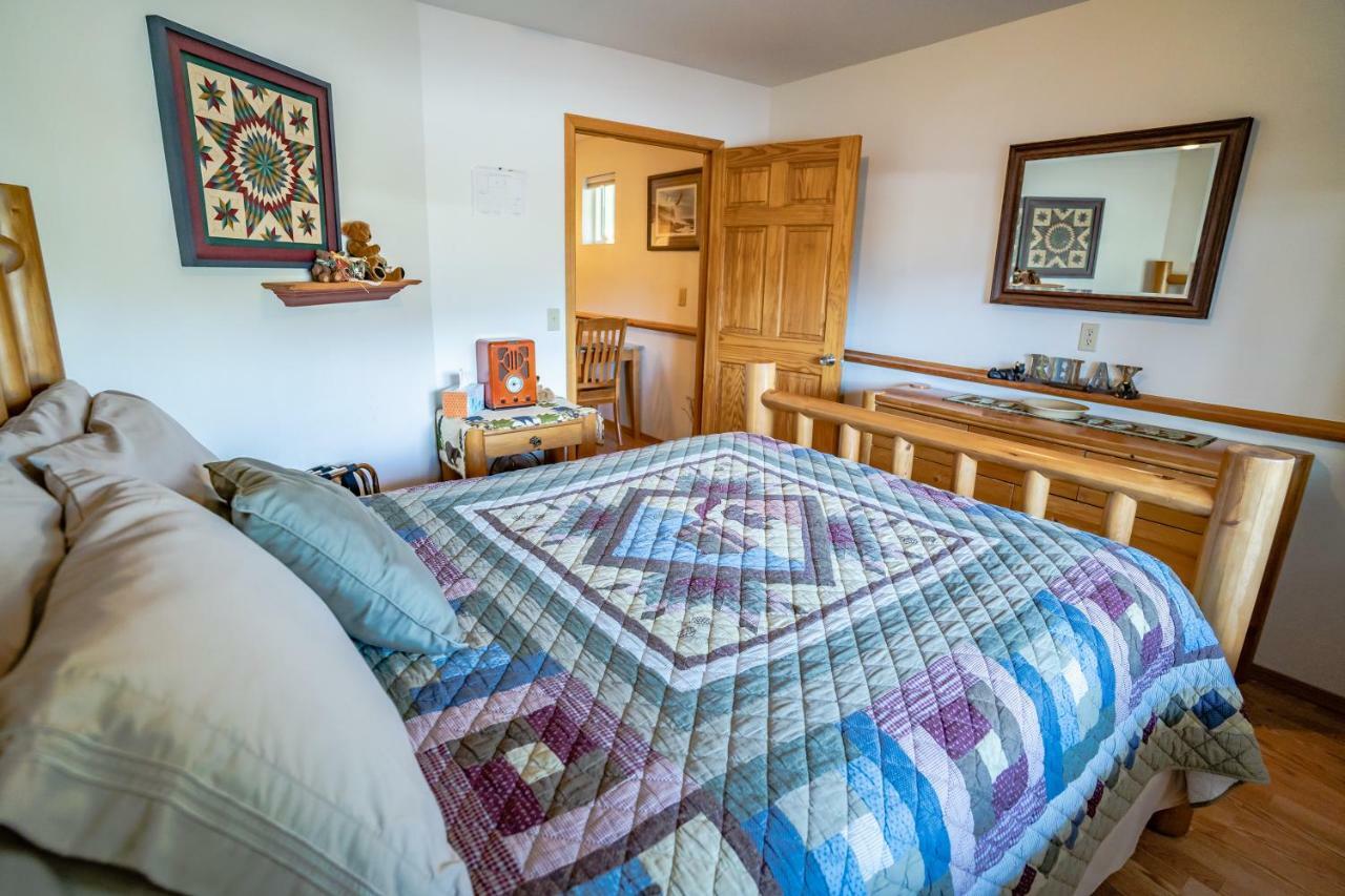 Bears Den Alaska Lodging ซูเวิร์ด ภายนอก รูปภาพ